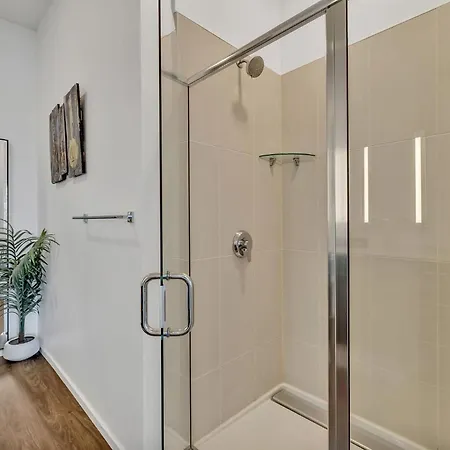Holiday home - 920 South St Unit 210