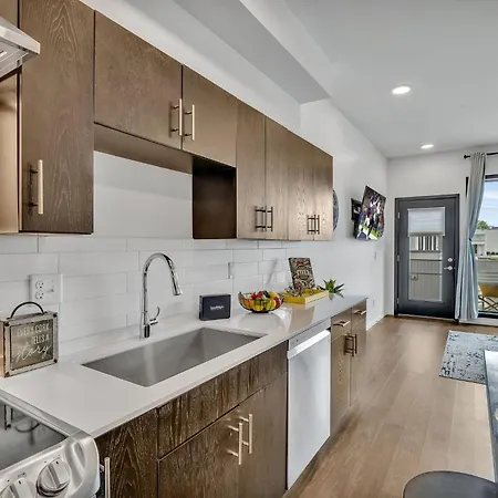 - 920 South St Unit 210