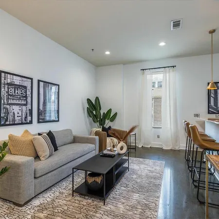 Hotel 4 Designer Loft Units - Min To Broadway Nashville