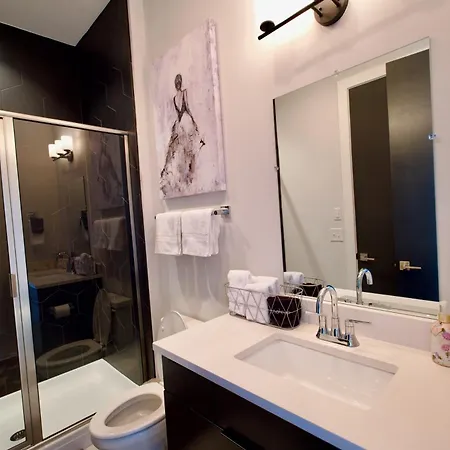 Holiday home Luxury Townhome Skyline Views Mins To Dt