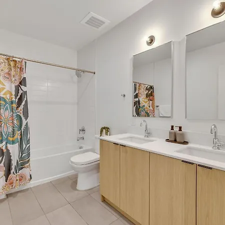 - 635 7th Ave S Unit 610 Holiday home