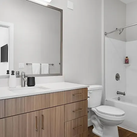 Apartment The Celebrity The Gulch *