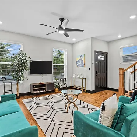 Holiday home Is Not A Listing *