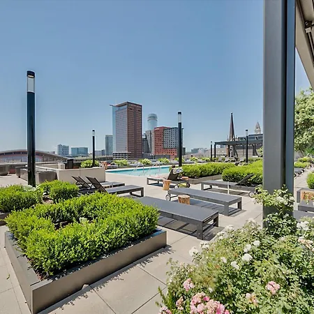 Global Luxury Downtown