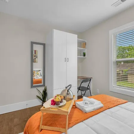 Holiday home - 1011 N 2nd St Unit B Nashville