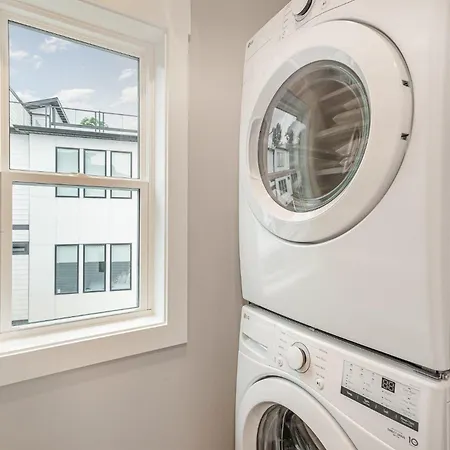 Gns Essentials - - 223 Oceola Ave #13 *
