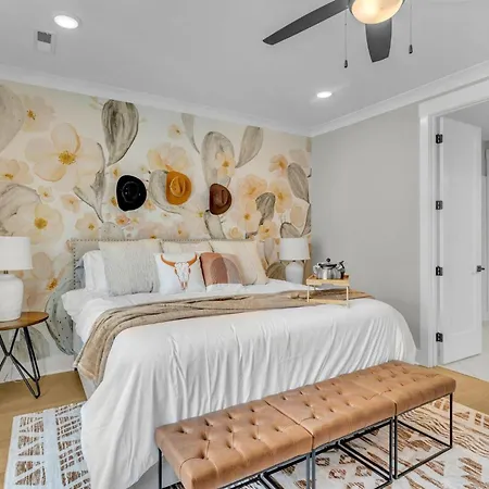 Gns Essentials - - 223 Oceola Ave #11 * Nashville
