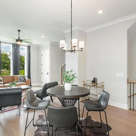 Holiday home Gns Essentials - - 223 Oceola Ave #10 *