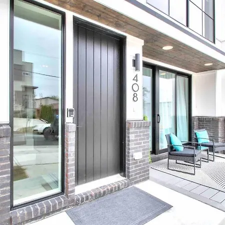 Holiday home Luxurious Morden Loft Huge Rooftop & Skyline Views *