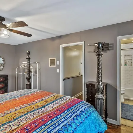 Holiday home E Nash Sf 5mi From Broadway Chef's Kitchen *