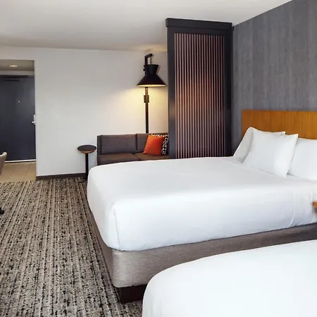 Hyatt Place Downtown 3* Nashville