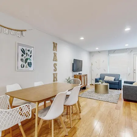 Watkins Park Getaway C Holiday home Nashville
