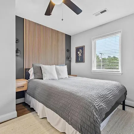 Holiday home Luxury Oasis - Airport, Downtown, Opry, *