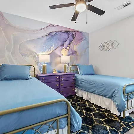 Luxury Oasis - Airport, Downtown, Opry, Holiday home *