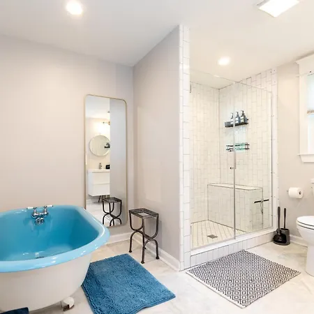 Holiday home Casa Azul - Boutique 3Br Ranch With Hot Tub & King Beds