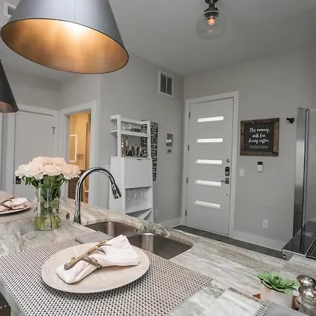 Downtown Luxury At The Southern Belle * Nashville