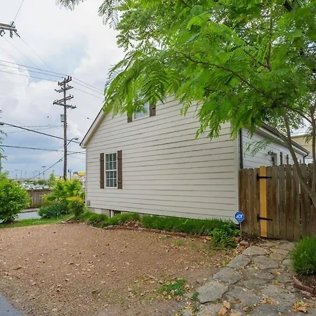Holiday home Perfect In Prime Walkable Location Nashville