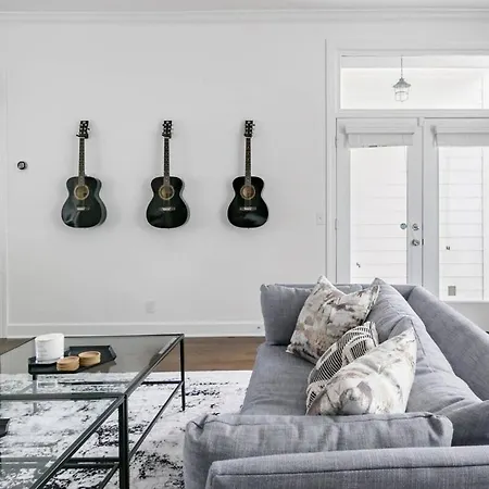 Relax Into Urban Chic At A Textured East *