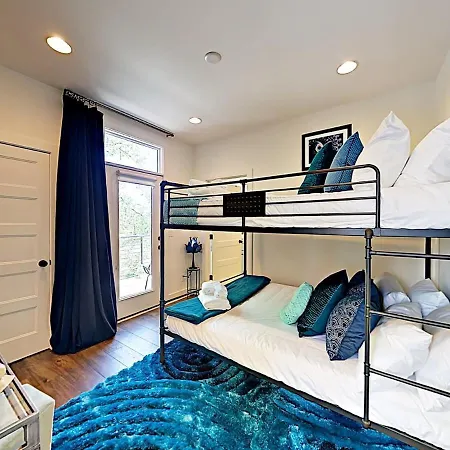 2 6 Miles To Downtown End Unit Free Parking Holiday home Nashville