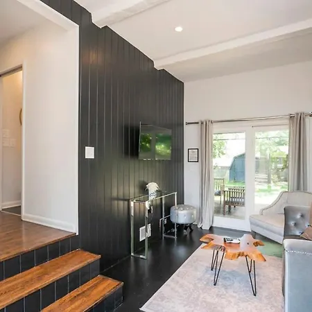 Hip Rustic Ranch Style In East *