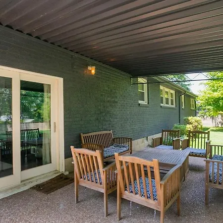 Hip Rustic Ranch Style In East Nashville