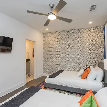 Spacious 4br Sleeps 12 All Bedrooms W Smart Tv Nashville