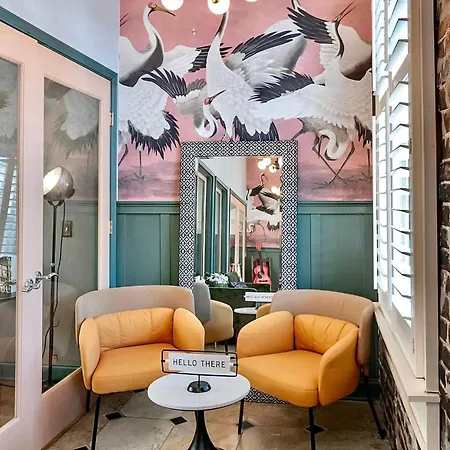 Broadway Penthouse Above Live Music & Bars
