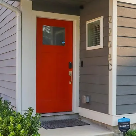 Holiday home Stylish For 12 8th Ave South 6 Beds Nashville