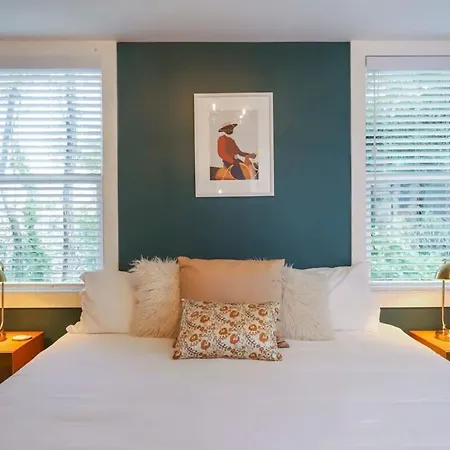 Stylish For 12 8th Ave South 6 Beds Nashville