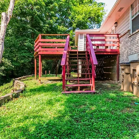 Holiday home Charming 3br Antioch Retreat With Fireplace