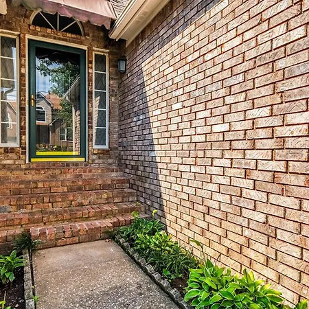 Charming 3br Antioch Retreat With Fireplace Holiday home *