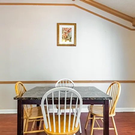 Holiday home Charming 3br Antioch Retreat With Fireplace