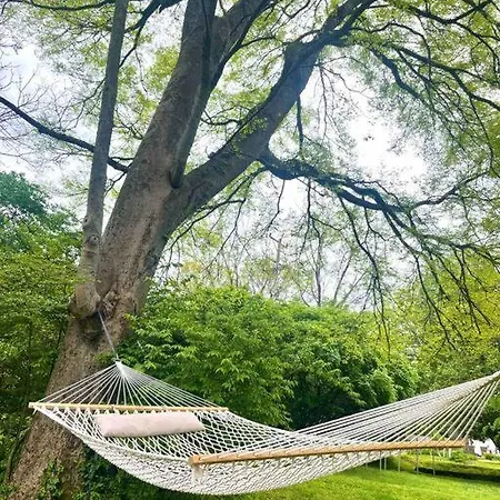 East Retreat, Outdoor Oasis, Sleeps 12, Four Bedrooms Nashville