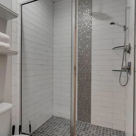 Unforgettable Townhome-close To Broadway-10 Beds! Holiday home Nashville