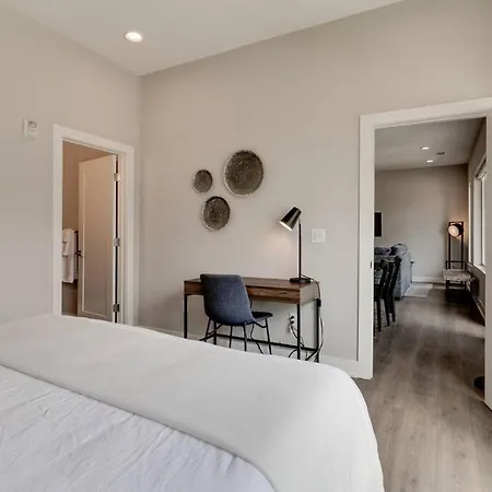 Spacious 2bd-close To Everything Nashville