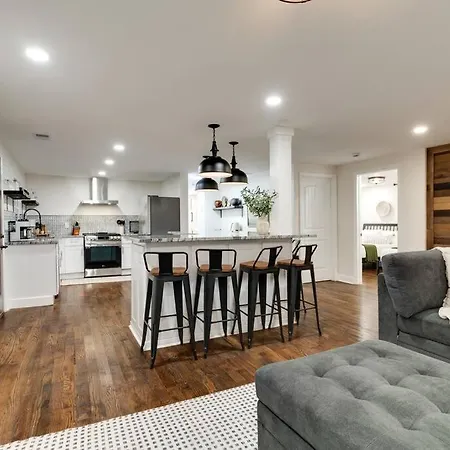 Newly Remodeled! Beautiful 3bd In East Nash!