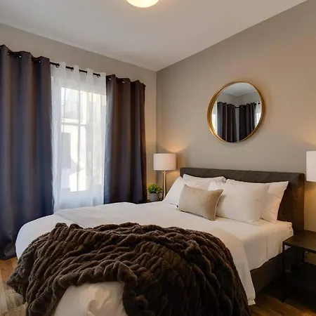 Encore Escape Near Opry With Rooftop Sleep 8 Nashville