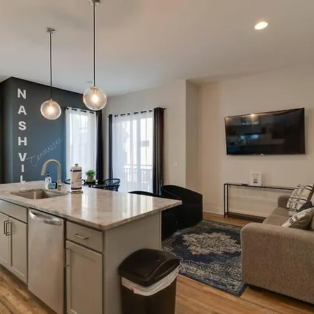 Holiday home Encore Escape Near Opry With Rooftop Sleep 8 *