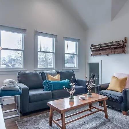 Cozy Loft - Steps To 12th South And Belmont