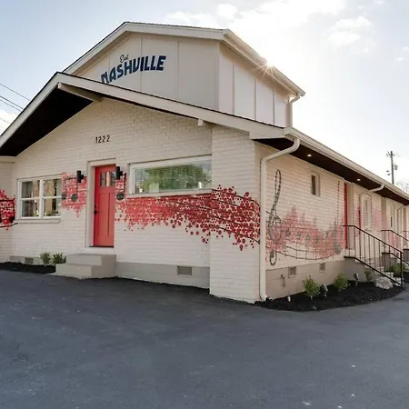 Mid Century Modern In East Nash! * Nashville