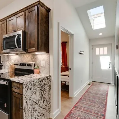 4 Bdrm-4 Bath, Great For Groups, Perfect Location! Nashville