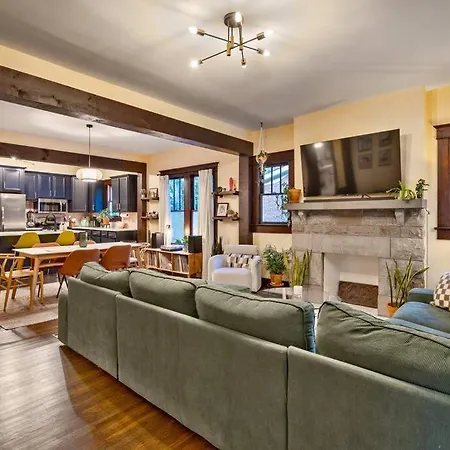 Bright In Hip East Walk To 5 Points - Only 2 Miles To Downtown * Nashville