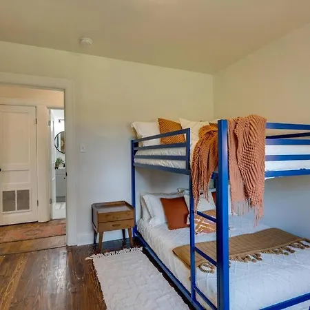 Southern Charmer Close To Broadway Sleeps 8 Apartment *