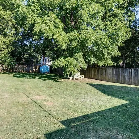 Holiday home Walkable East Nash 3br With Big Yard Near Local Eats *