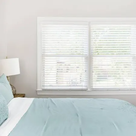 Holiday home Southern Charm Downtown, Walk To Farmers Market & Nashville