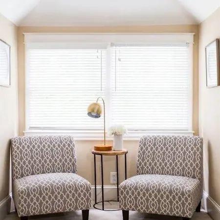 Prime Location In 12south, Walkable To Shopping & Dining *