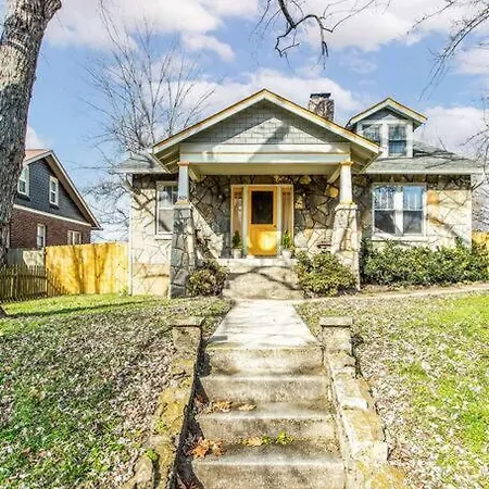 Deacon's House From The Tv Series, Nashville! Walk To Downtown! Holiday home *