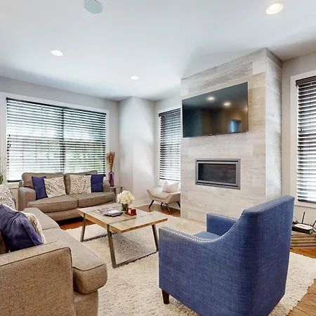 The Gulch Unit B Holiday home *