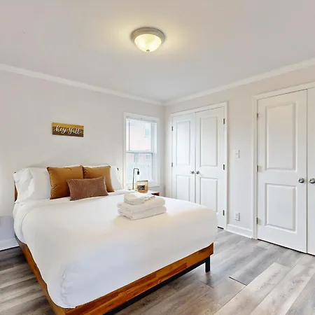 Capitol Hill Retreat A, B, C * Nashville