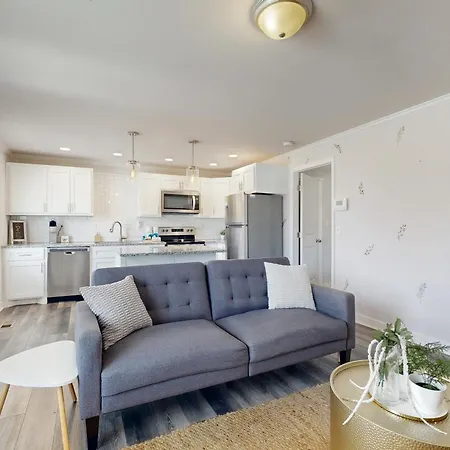 Capitol Hill Retreat A, B, C